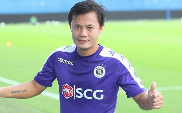 Top 10 cầu thủ bóng đá xuất sắc nhất Việt Nam hiện nay 15